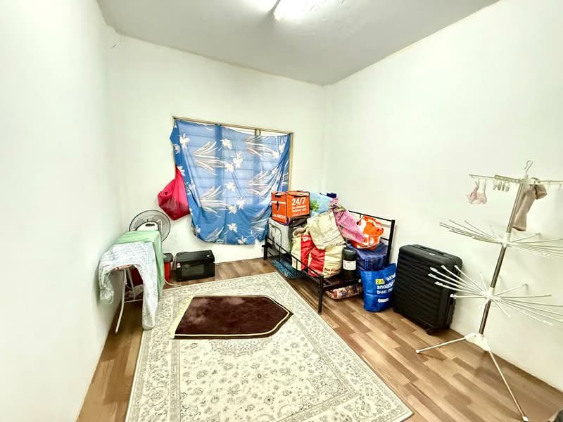 Pangsapuri untuk Dijual di Pangsapuri Arista - Simon Lee - Bedroom - PropertyGuru.com.my