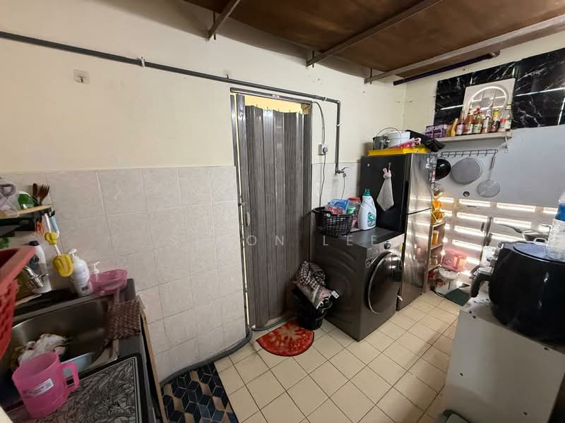Pangsapuri untuk Dijual di Pangsapuri Arista - Simon Lee - Kitchen - PropertyGuru.com.my