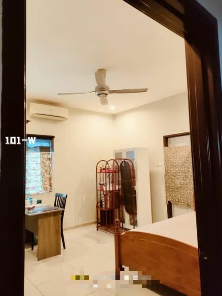 Rumah Banglo untuk Dijual di Taman Bunga Raya (Klang) - Wilson Ng - Bedroom - PropertyGuru.com.my