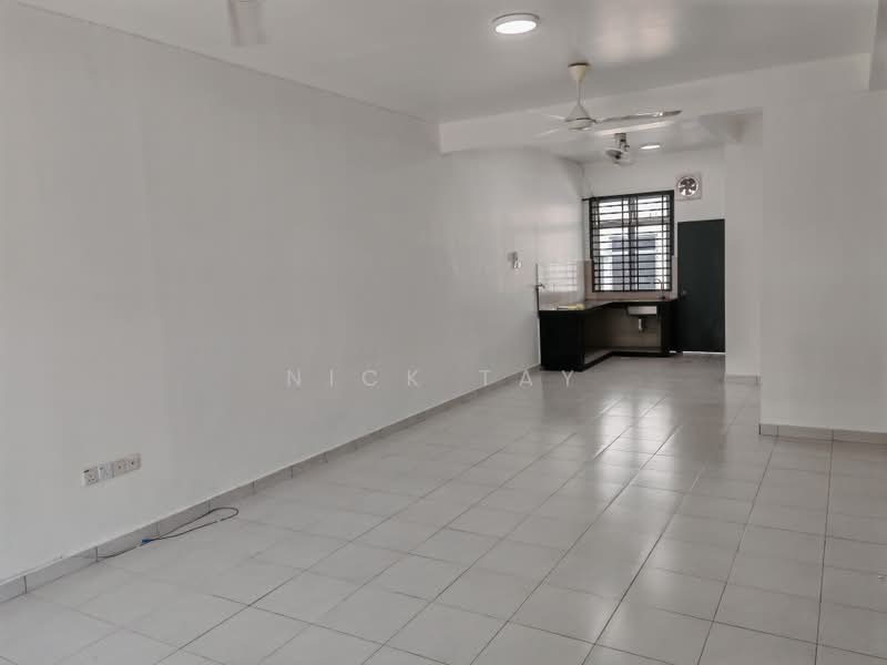 2-storey Terraced House for Sale in Senai (Kulai) - Nick Tay - Living Room - PropertyGuru.com.my