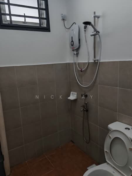 2-storey Terraced House for Sale in Senai (Kulai) - Nick Tay - Bathroom - PropertyGuru.com.my