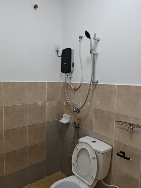 2-storey Terraced House for Sale in Senai (Kulai) - Nick Tay - Bathroom - PropertyGuru.com.my