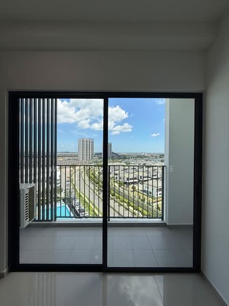 Servis Apartment untuk Disewa di Hana @ Eco Ardence - Winnie Lee - Balcony - PropertyGuru.com.my