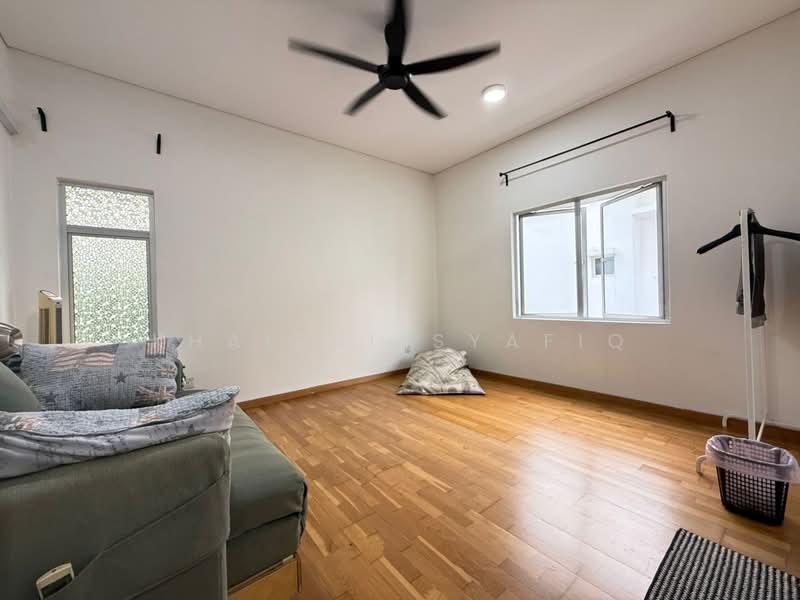 Semi-Detached House for Sale in Bandar Seri Coalfields (Sungai Buloh) - Khairul Syafiq - PropertyGuru.com.my