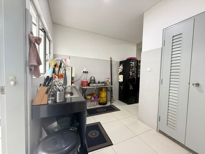 Semi-Detached House for Sale in Bandar Seri Coalfields (Sungai Buloh) - Khairul Syafiq - PropertyGuru.com.my