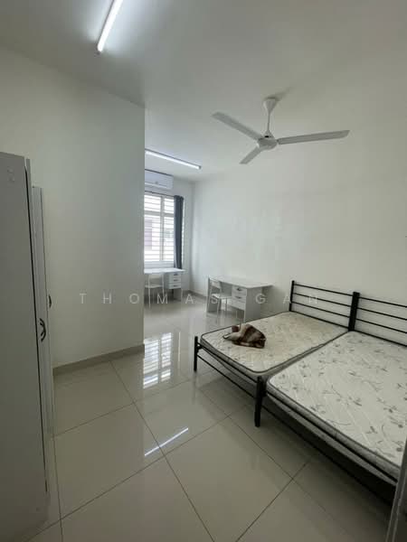 Townhouse for Sale in Bandar Saujana Putra (Tanjong Duabelas) - Thomas Gan - Bedroom - PropertyGuru.com.my