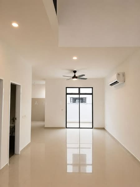 2-storey Terraced House for Rent in Eco Botanic 2 (Iskandar Puteri (Nusajaya)) - Tan Bing Yi - Living Room - PropertyGuru.com.my