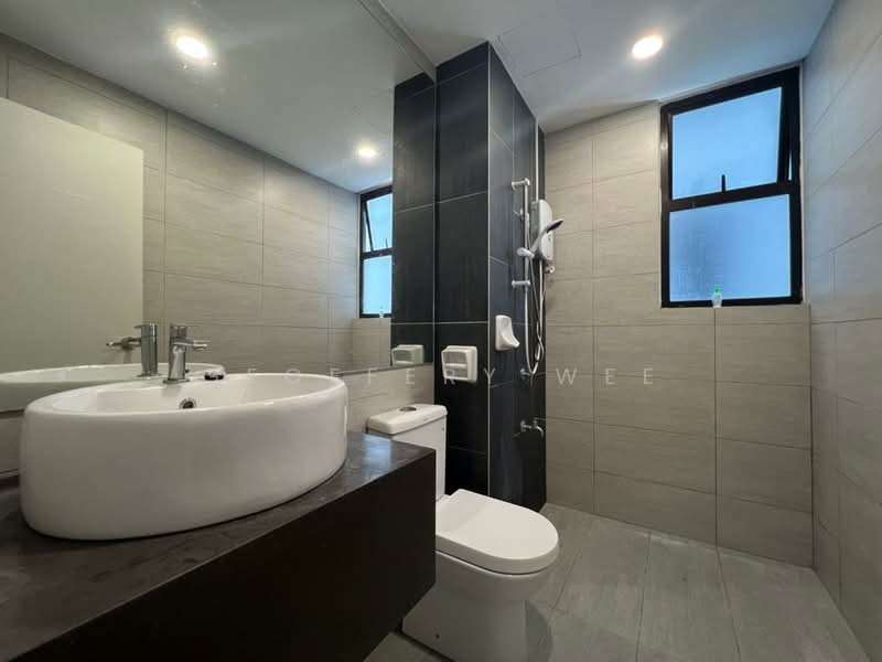 Condominium for Rent at Admiral Residences - Geoffery Wee - Bathroom - PropertyGuru.com.my