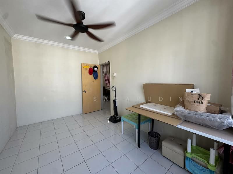 Pangsapuri untuk Dijual di Pangsapuri Mawar Sari - Abid Sabarudin - PropertyGuru.com.my