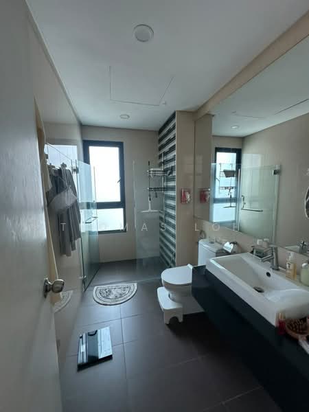 Condominium for Rent at LaCosta @ Sunway South Quay - Thomas Loh - Bathroom - PropertyGuru.com.my