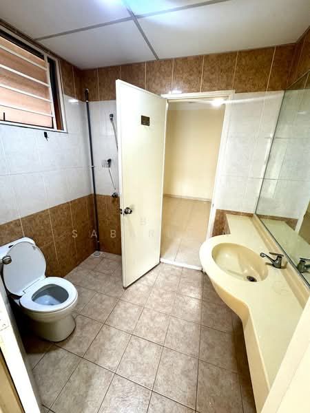 Kondominium untuk Dijual di Platinum Hill PV 6 - Abid Sabarudin - Bathroom - PropertyGuru.com.my
