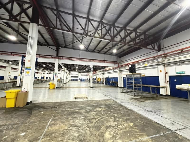 Factory for Rent in Bayan Lepas Industrial Park (Bayan Lepas) - Chris Huah - Interior - PropertyGuru.com.my