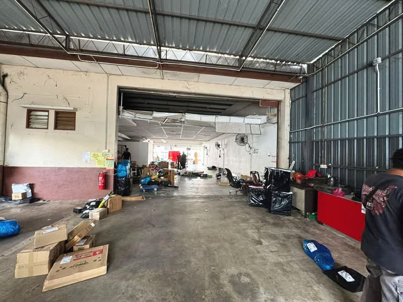 Factory for Rent in Taman Industri Bukit Panchor (Nibong Tebal) - Chris Huah - Interior - PropertyGuru.com.my