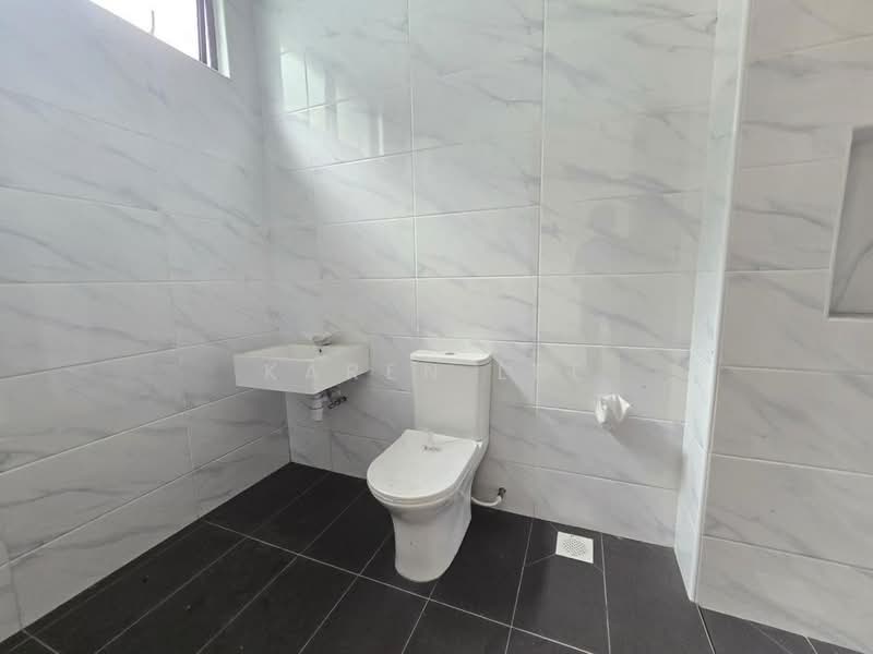 Semi-Detached House for Sale in Senai (Kulai) - Karen Lee - PropertyGuru.com.my