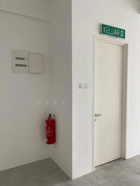 Kedai / Pejabat untuk Dijual di Aspen Vision City (Batu Kawan) - Jeff Tan - Corridor - PropertyGuru.com.my
