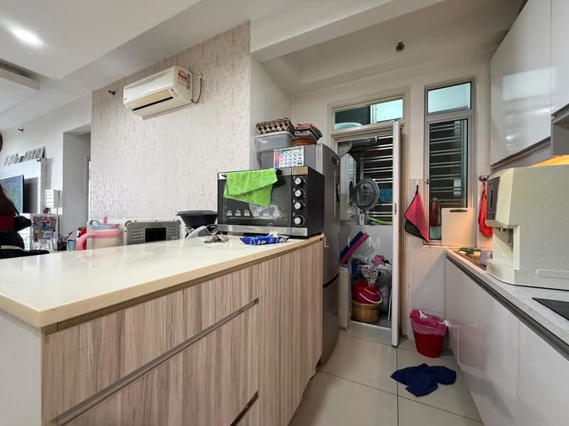 Service Residence for Sale at Austin Suites (Permata Austin) - Ethan Lim - Kitchen - PropertyGuru.com.my