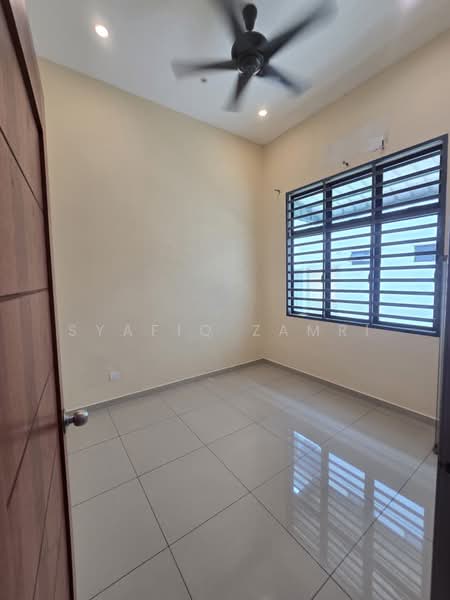 Rumah Teres 1 Tingkat untuk Dijual di Perumahan Padang Permai (Kuantan) - Syafiq Zamri - Interior - PropertyGuru.com.my