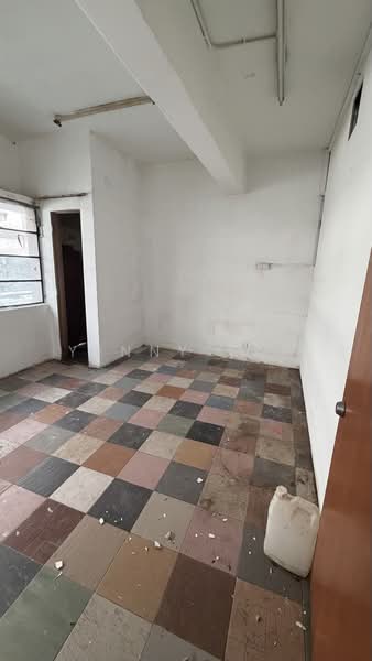 Kedai / Pejabat untuk Disewa di Desa Aman Puri (Kepong) - Yenny Yap - PropertyGuru.com.my