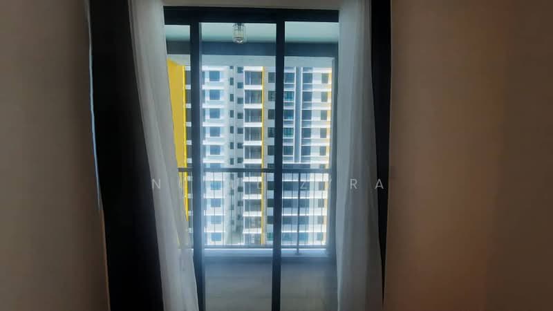 Servis Apartment untuk Disewa di Parkland Residence - Nurul Zyra - View - PropertyGuru.com.my