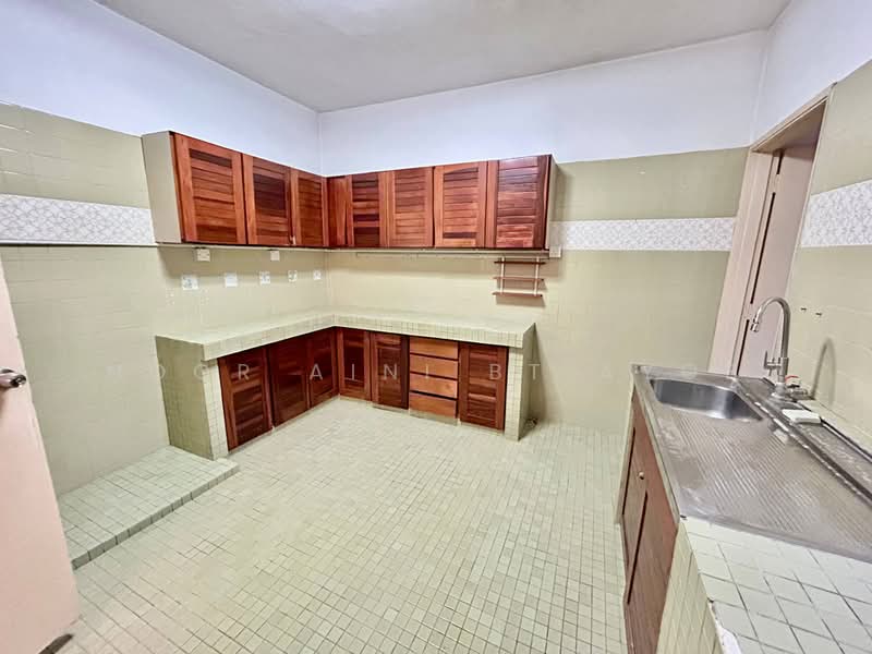 Rumah Teres 2 Tingkat untuk Disewa di Ampang (Selangor) - Noor Aini Bt Ayob - Kitchen - PropertyGuru.com.my