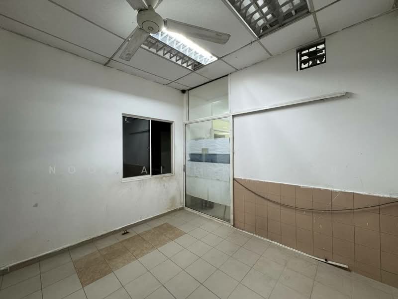 Kedai / Pejabat untuk Disewa di Sri Petaling (Kuala Lumpur) - Noor Aini Bt Ayob - Interior - PropertyGuru.com.my