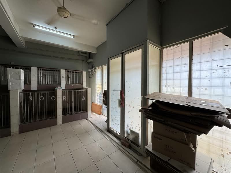 Kedai / Pejabat untuk Disewa di Sri Petaling (Kuala Lumpur) - Noor Aini Bt Ayob - Interior - PropertyGuru.com.my