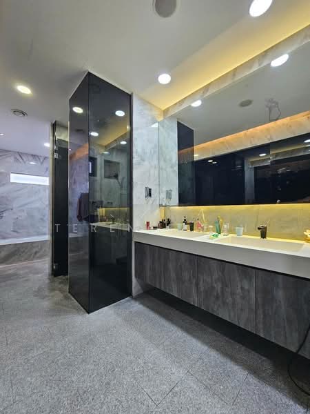 Cluster House for Sale in Taman Gaya (Ulu Tiram) - Terence Tan - Bathroom - PropertyGuru.com.my