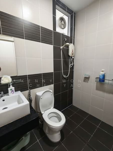 Apartment for Rent at Horizon Residence (Dwi Mutiara) - Kenny Wong Chen Yao - Bathroom - PropertyGuru.com.my
