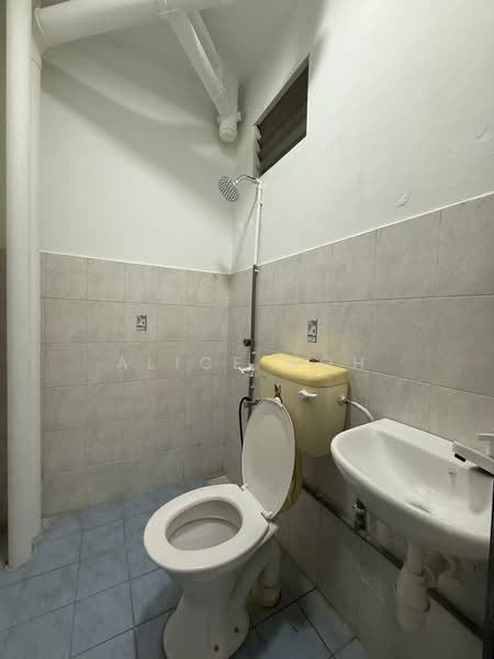 Apartment for Rent at Villa Krystal @ Bandar Selesa Jaya - Alice Goh - PropertyGuru.com.my