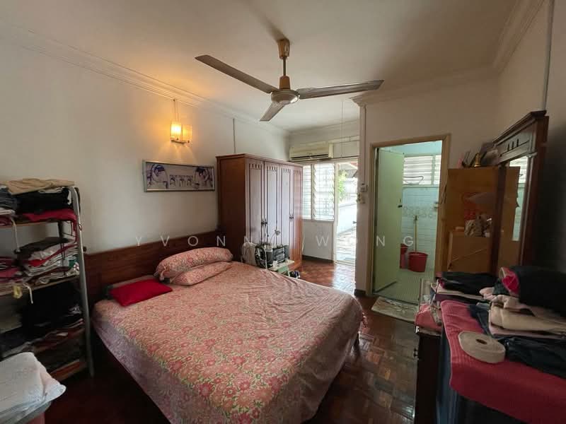 Rumah Teres 2 Tingkat untuk Dijual di Taman Desa (Kuala Lumpur) - Yvonne Wong - Bedroom - PropertyGuru.com.my