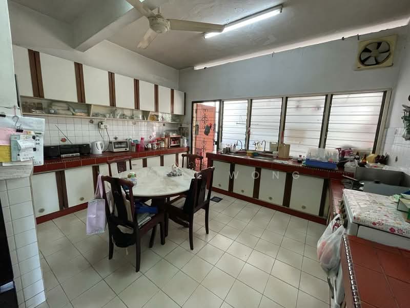 Rumah Teres 2 Tingkat untuk Dijual di Taman Desa (Kuala Lumpur) - Yvonne Wong - Kitchen - PropertyGuru.com.my