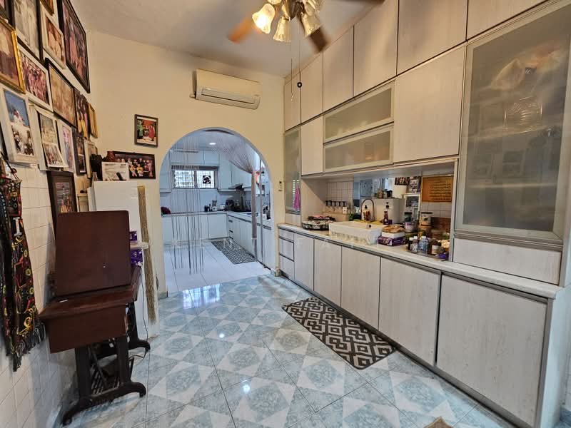 Rumah Teres 2 Tingkat untuk Dijual di Taman Selayang Indah (Selayang) - Kent Fatt - Kitchen - PropertyGuru.com.my