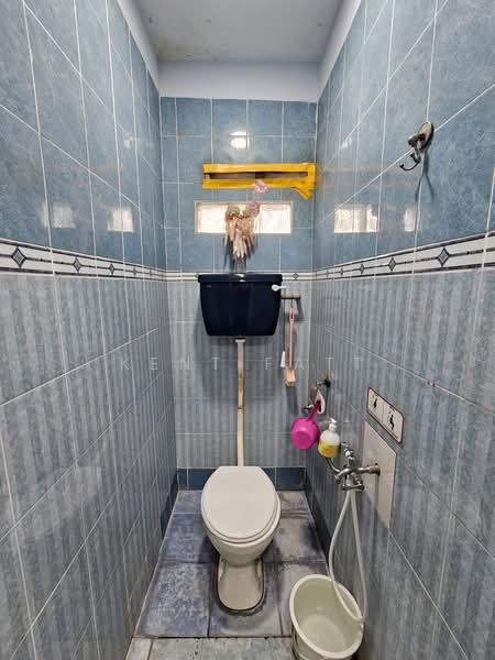 Rumah Teres 2 Tingkat untuk Dijual di Taman Selayang Indah (Selayang) - Kent Fatt - Bathroom - PropertyGuru.com.my