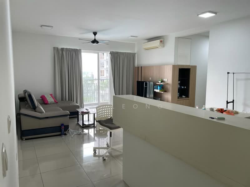 Kondominium untuk Disewa di Vina Residency (Vina Versatile Homes) - JK Leong - Living Room - PropertyGuru.com.my