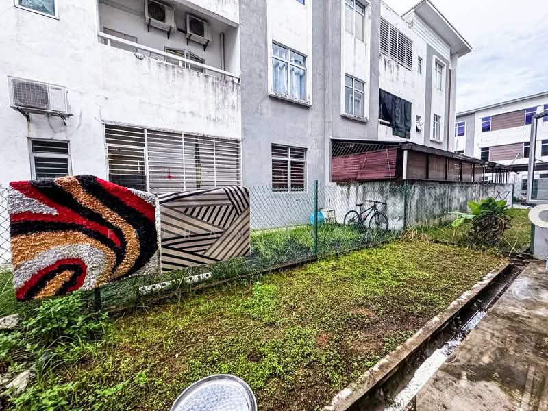 Rumah Bandar untuk Dijual di Saujana Utama (Selangor) - Fauran Nawawi - PropertyGuru.com.my