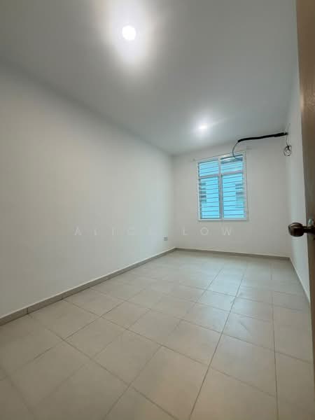 2-storey Terraced House for Sale in Taman Kundang Jaya (Rawang) - Alice Low - Interior - PropertyGuru.com.my
