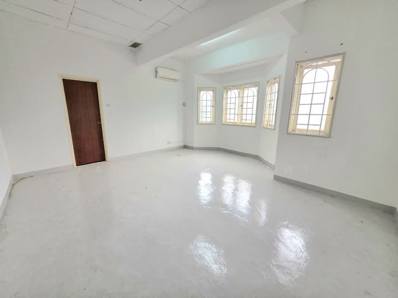 Rumah Teres 2 Tingkat untuk Dijual di Seksyen 7 (Shah Alam) - Fauran Nawawi - Interior - PropertyGuru.com.my