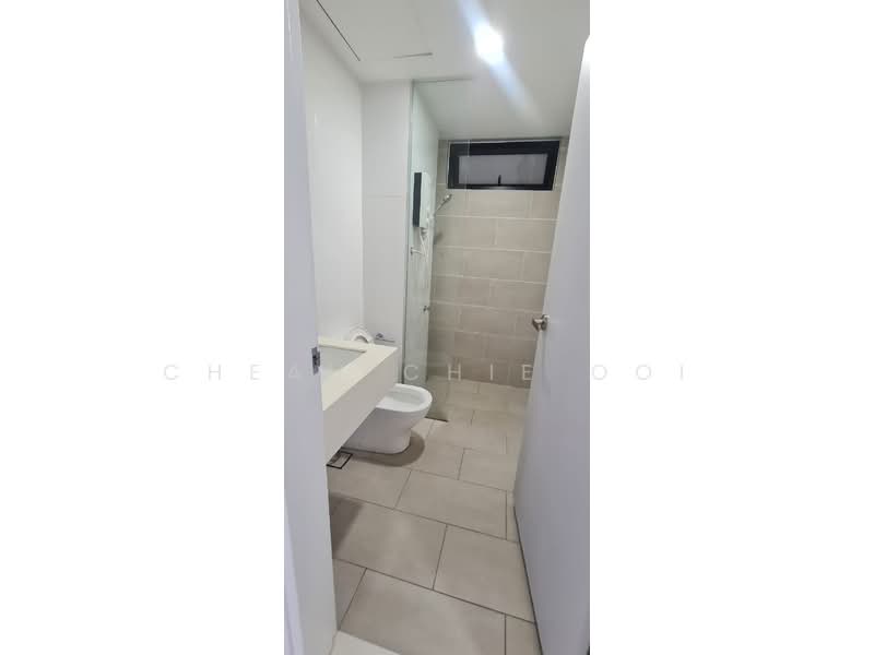 Kondominium untuk Disewa di Vertu Resort - Cheau Chie Ooi - Bathroom - PropertyGuru.com.my