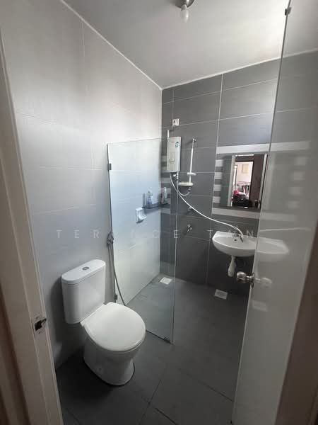 Cluster House for Sale in Taman Gaya (Ulu Tiram) - Terence Tan - Bathroom - PropertyGuru.com.my