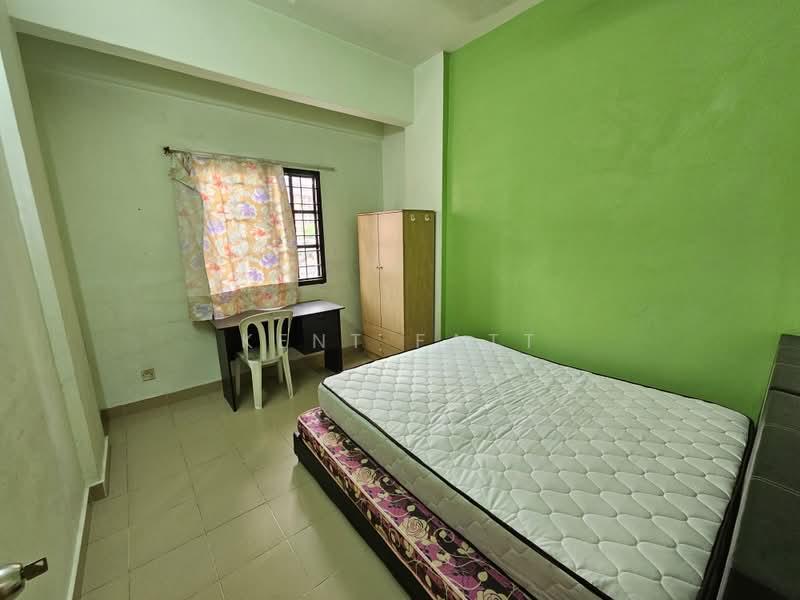 Condominium for Sale at Evergreen Park Acorn & Hazel - Kent Fatt - Bedroom - PropertyGuru.com.my