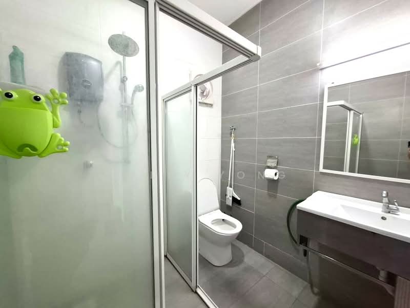 1.5-storey Terraced House for Sale in Bandar Bukit Raja (Klang) - Sally Yong - Bathroom - PropertyGuru.com.my