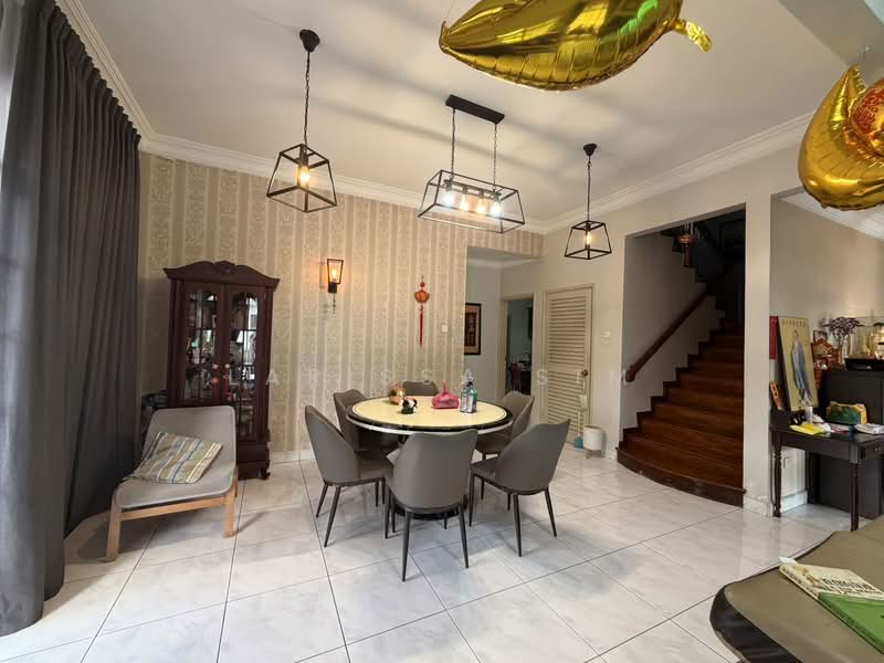 2-storey Terraced House for Sale in Taman Molek (Johor Bahru) - Larissa Sim - Dining Room - PropertyGuru.com.my