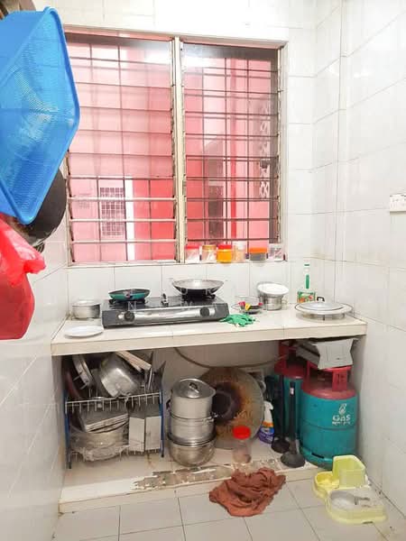 Pangsapuri untuk Dijual di Pangsapuri Delima - Fauran Nawawi - Kitchen - PropertyGuru.com.my