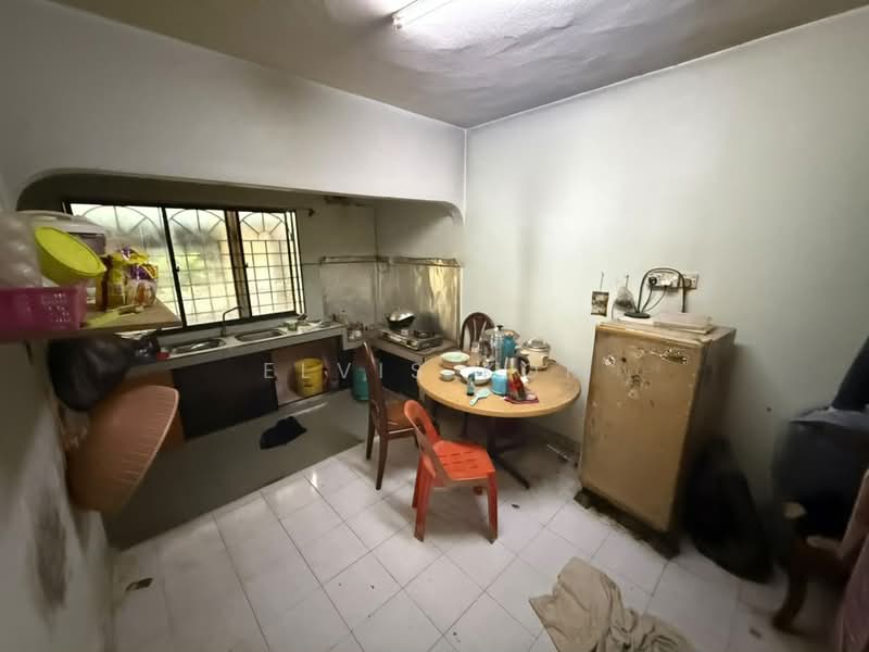 2-storey Terraced House for Sale in Taman Usaha Jaya (Kepong) - Elvis Kok - Kitchen - PropertyGuru.com.my