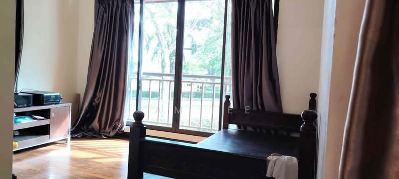 Rumah Berkembar untuk Dijual di Leisure Farm (Gelang Patah) - Sam Tee - Bedroom - PropertyGuru.com.my