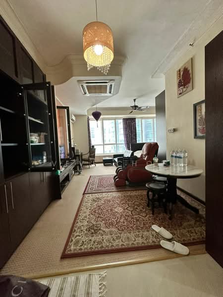 Servis Apartment untuk Dijual di Parkview Service Apartment - Veve Choy - Living Room - PropertyGuru.com.my