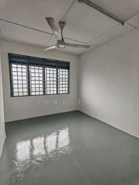 2-storey Terraced House for Rent in Taman Johor Jaya (Johor Bahru) - June Teo - Interior - PropertyGuru.com.my