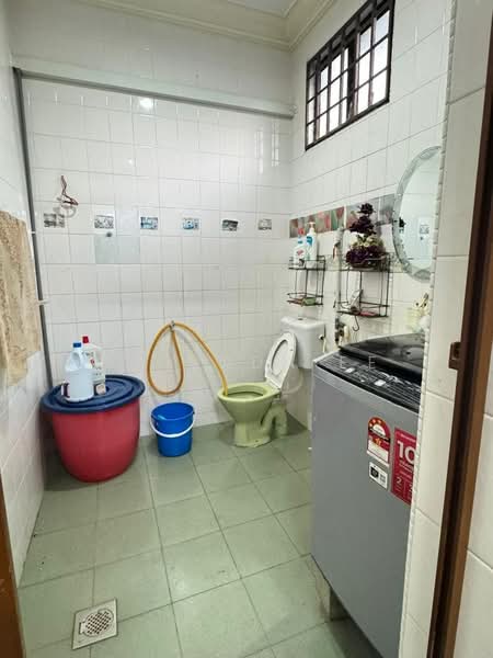 2-storey Terraced House for Sale in Taman Megah Ria (Masai) - Melinda Ee - Bathroom - PropertyGuru.com.my