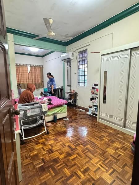 2-storey Terraced House for Sale in Taman Megah Ria (Masai) - Melinda Ee - Bedroom - PropertyGuru.com.my