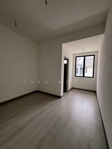 2-storey Terraced House for Sale in Bukit Raja (Selangor) - Ivan Wong - Interior - PropertyGuru.com.my